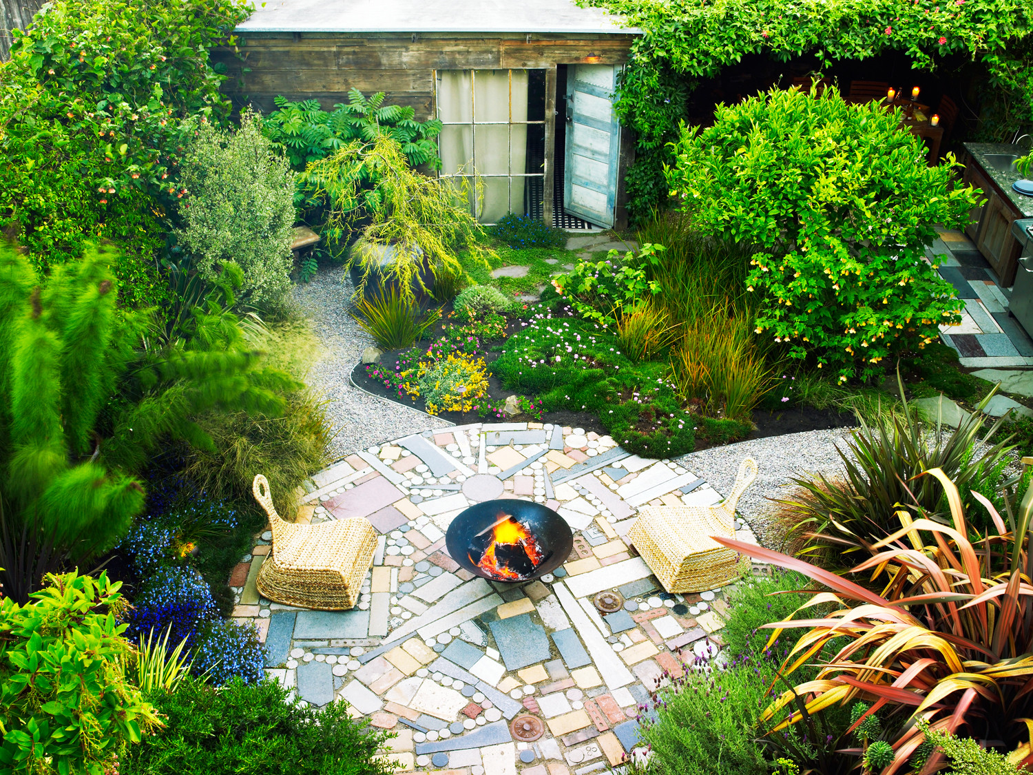 Sustainable Landscape Designs
 23 Small Yard Design Solutions Sunset Magazine
