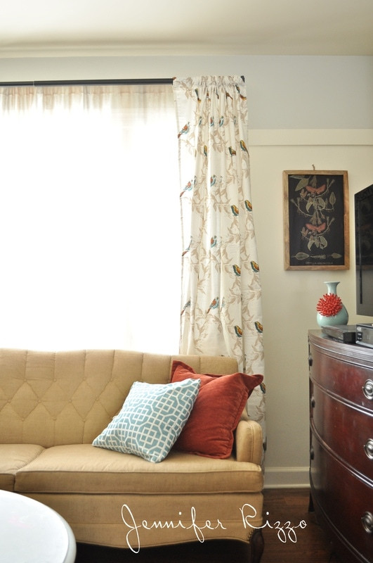 Target Living Room Curtains
 Make cute DIY curtains from Tar tablecloths in under an
