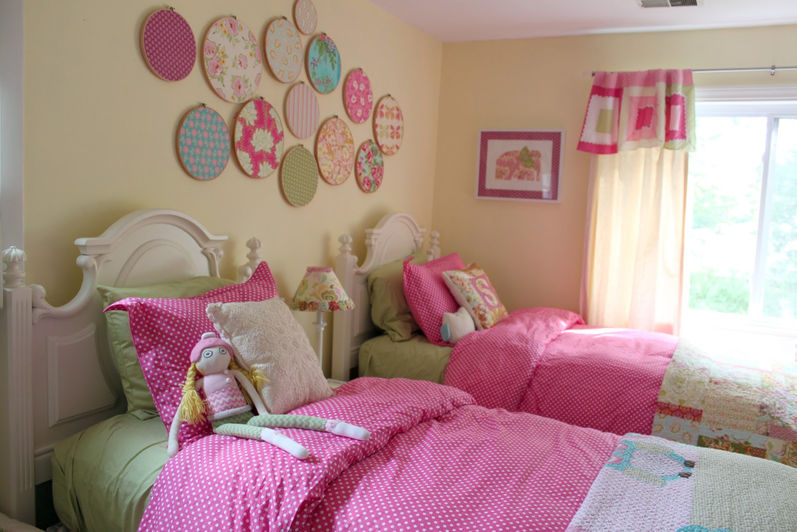 Toddlers Bedroom Ideas Girl
 Decorating Girls d Toddler Bedroom The Cottage Mama