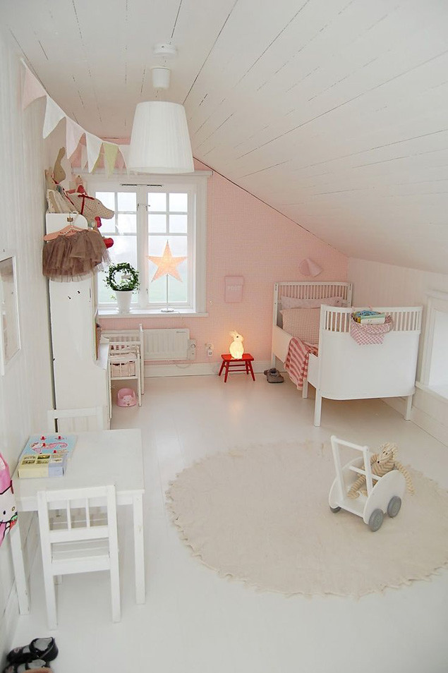 Toddlers Bedroom Ideas Girl
 20 Whimsical Toddler Bedrooms for Little Girls