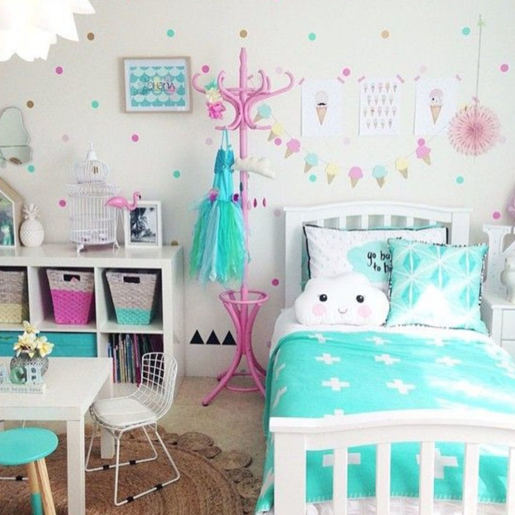 Toddlers Bedroom Ideas Girl
 Little Girl s Bedroom Decorating Ideas and Adorable Girly