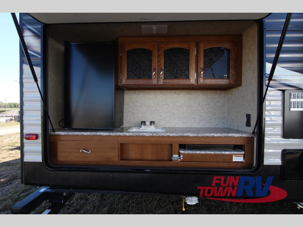 Travel Trailer Outdoor Kitchen
 Prime Time Avenger Travel Trailers Quality Variety and