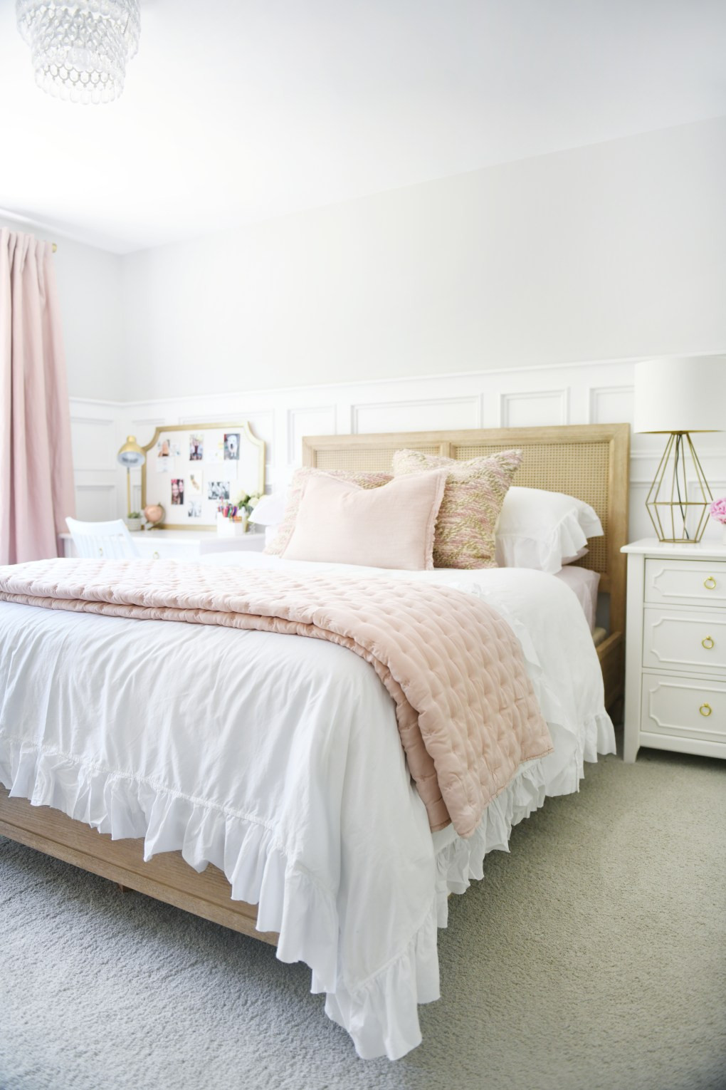 Tween Girls Bedroom
 Cute Room Ideas for a Teenage Girl Teen Bedroom Before