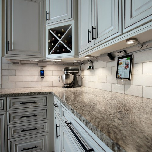 Under Cabinet Kitchen Lighting Options
 How to Light a Kitchen