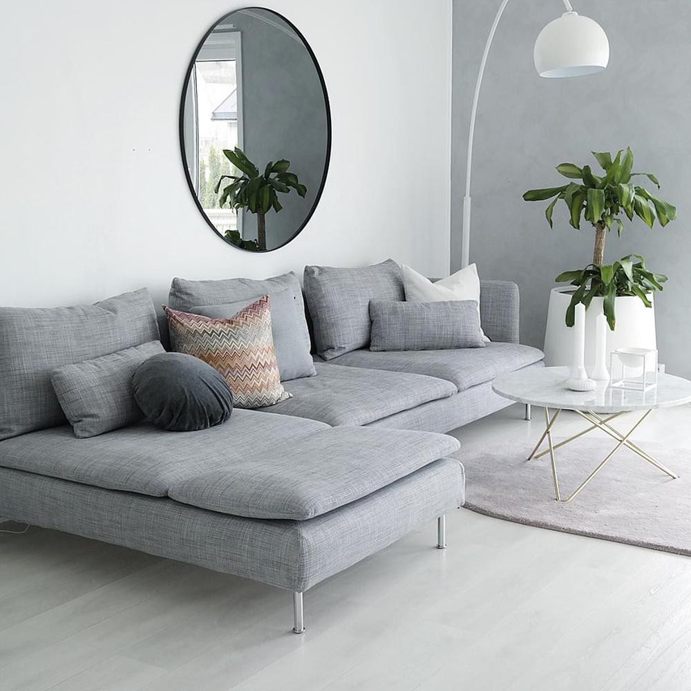 Wall Mirror Living Room
 How to Use Living Room Wall Mirrors the Right Way