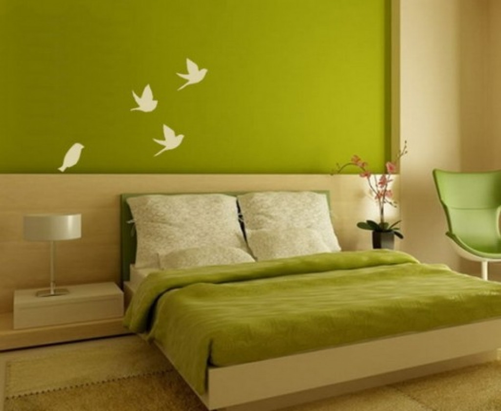 Wall Painting Designs For Bedroom
 5 Must Have Things for the Bedroom to Look Great