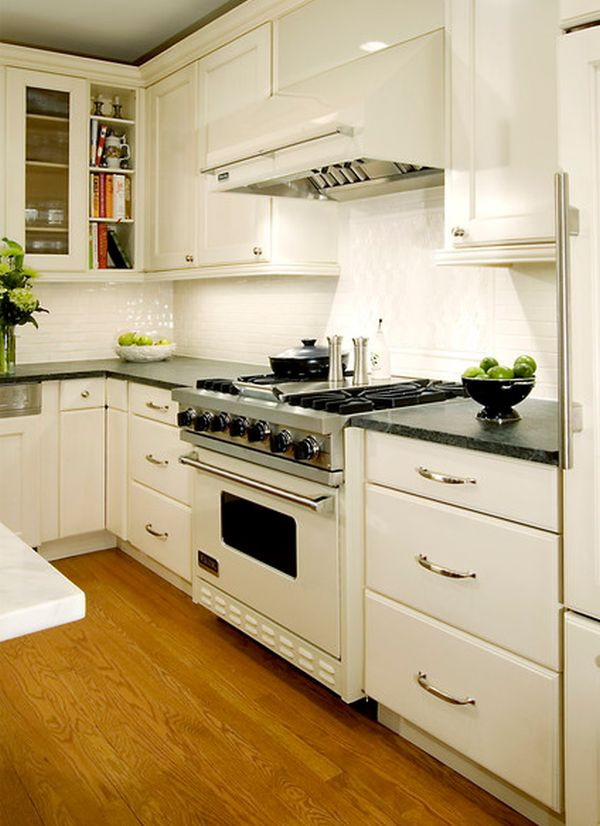 White Appliances Kitchen
 Stylish Kitchens with White Appliances They Do Exist