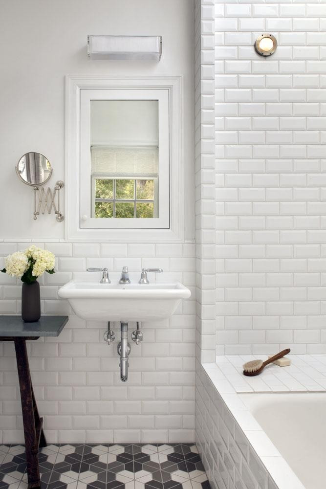 White Bathroom Tiles
 10 Favorites White Bathrooms from the Remodelista