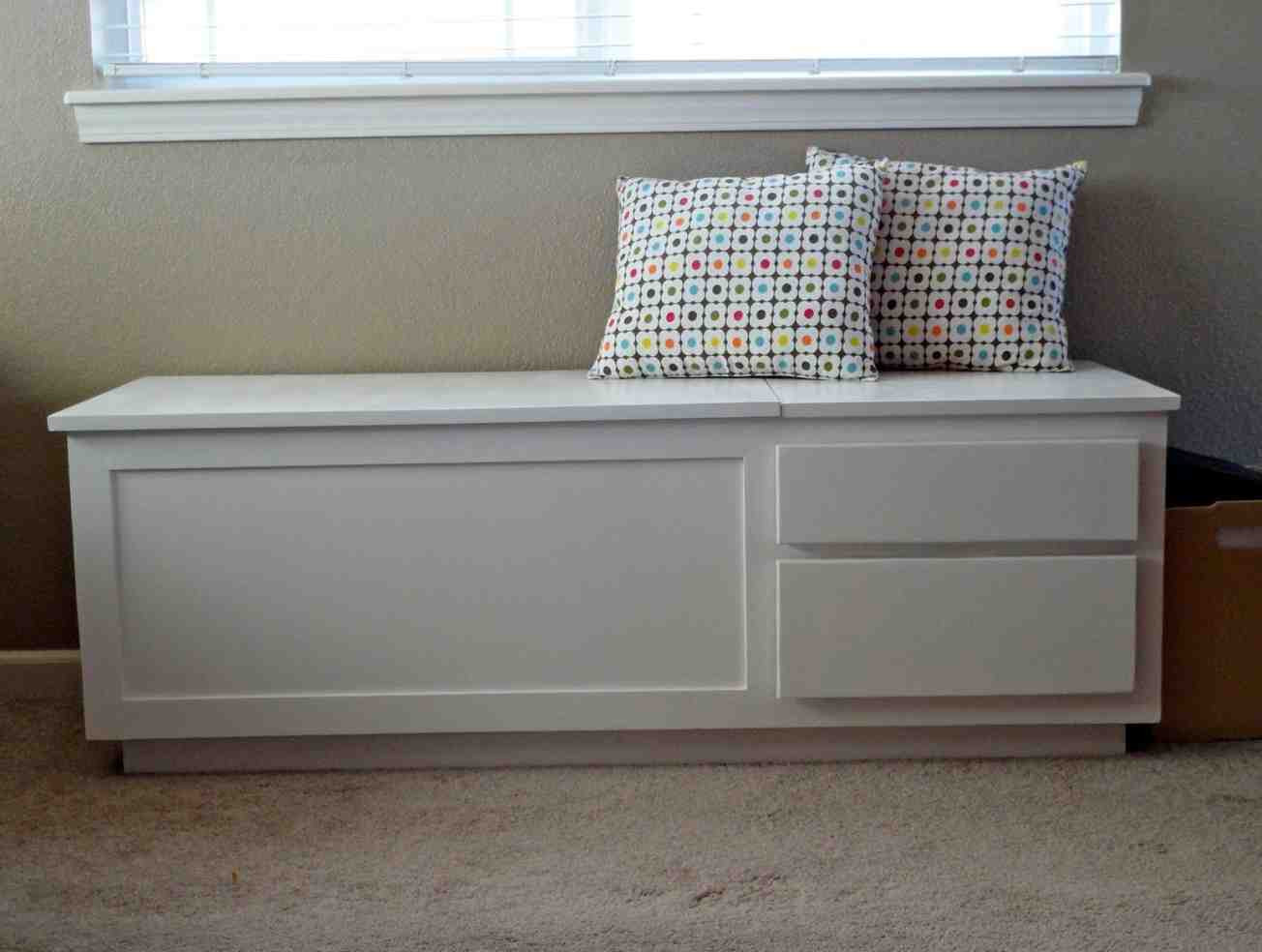 White Bedroom Storage Bench
 white wooden storage bench Home Furniture Design