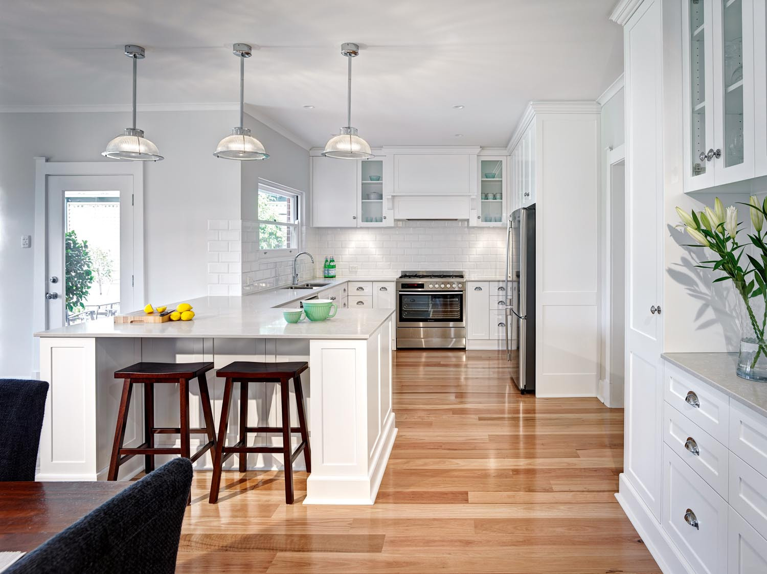 White Floor Kitchens
 White kitchen transformation pletehome