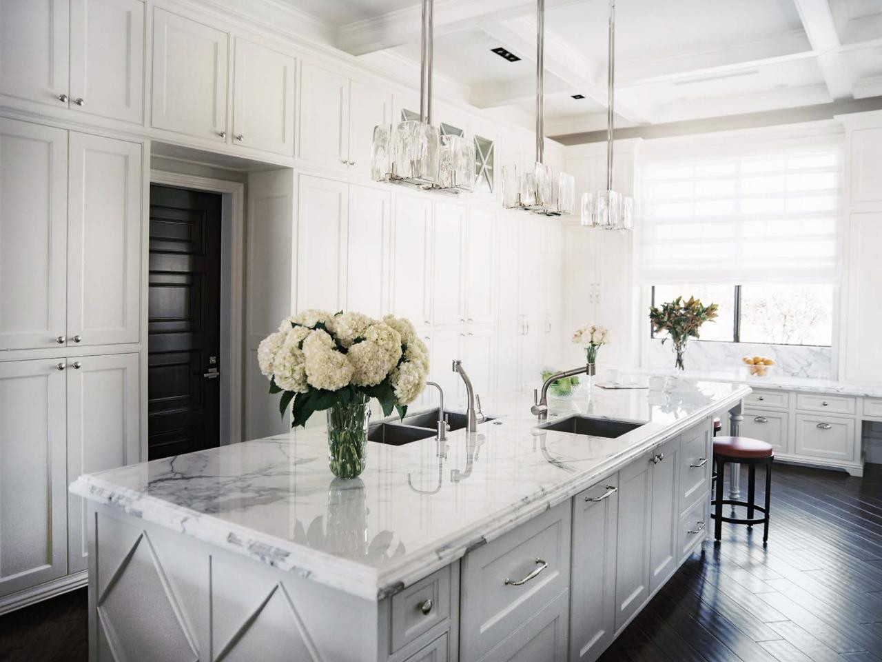 White Kitchen Remodeling
 Kitchen Remodels With White Cabinets