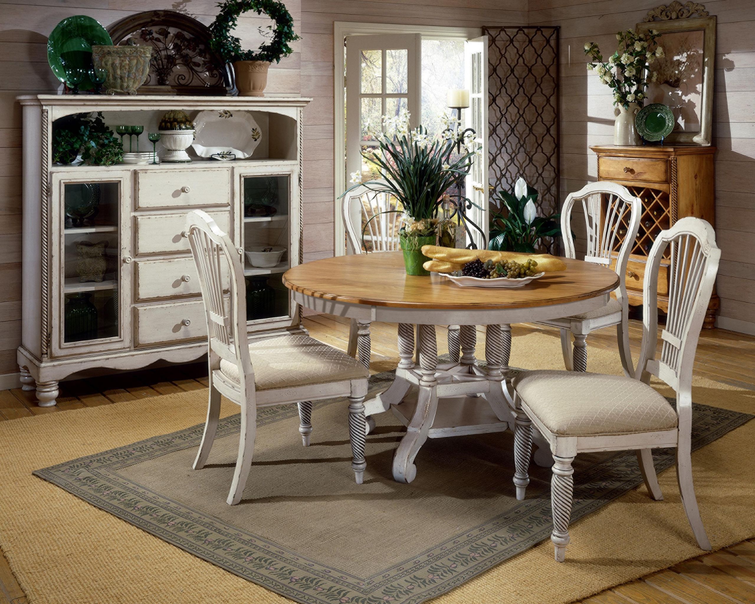 White Kitchen Table Set
 Beautiful White Round Kitchen Table and Chairs – HomesFeed