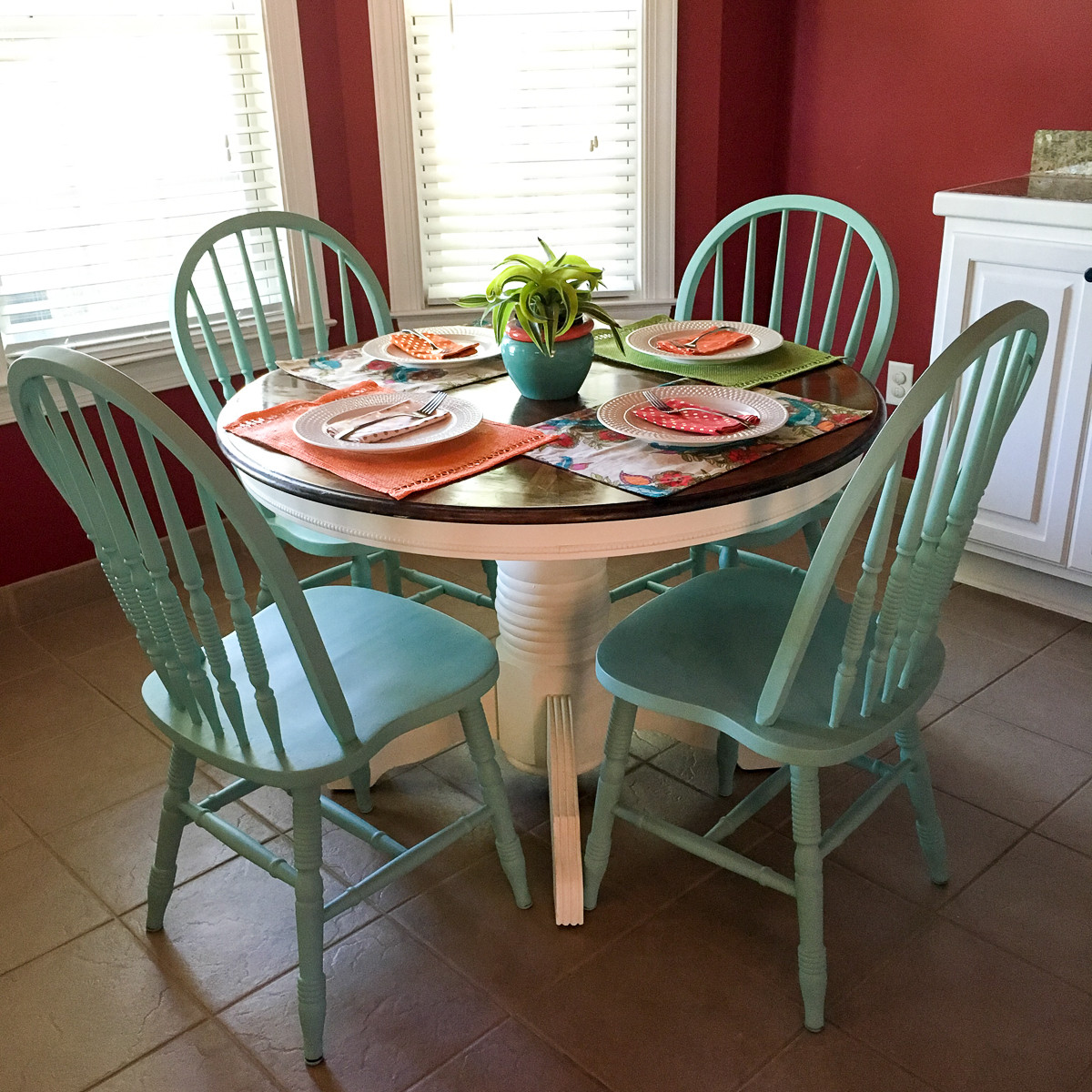 White Kitchen Table Set
 Turquoise and White Kitchen Table Round Table The