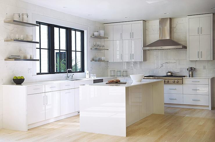 White Modern Kitchen Cabinets
 White Lacquered Kitchen Cabinets Modern Kitchen