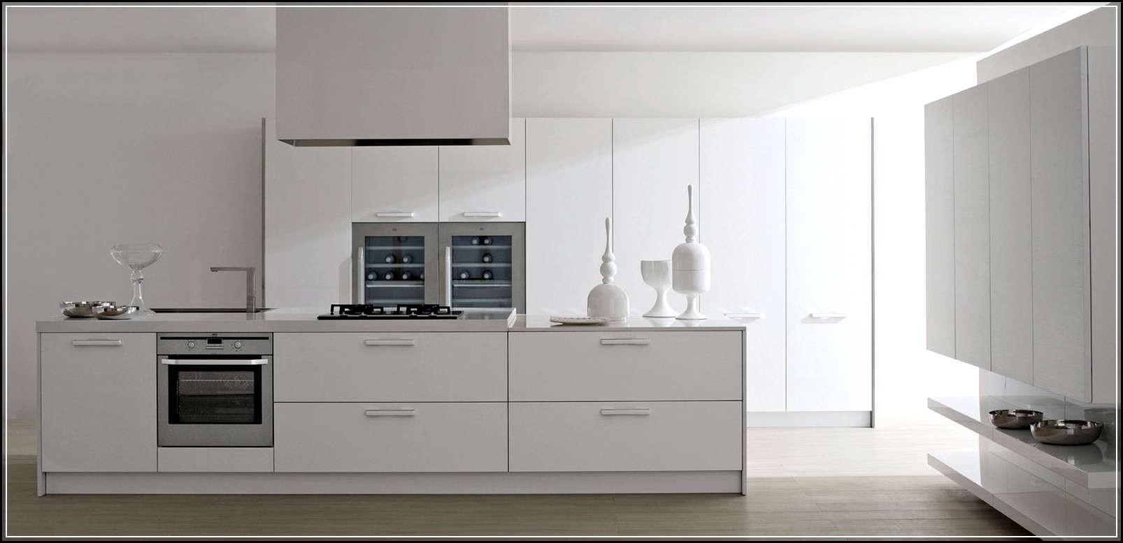 White Modern Kitchen Cabinets
 White Modern Kitchen Cabinets Ideas to Add