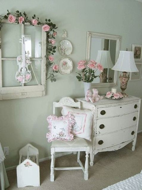 White Shabby Chic Bedroom Furniture
 25 Delicate Shabby Chic Bedroom Decor Ideas Shelterness