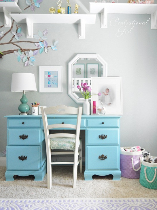 Girls Bedroom Desk
 Lavender Blue Girl’s Room