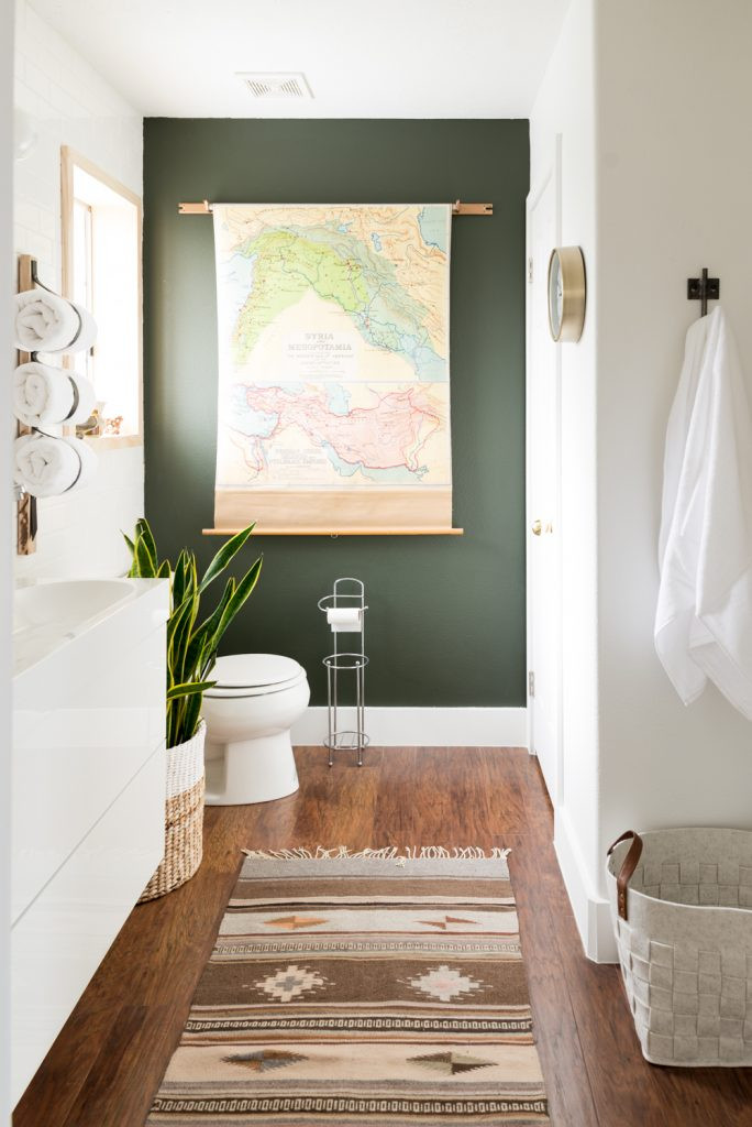 Green Bathroom Walls
 How to Paint an Accent Wall
