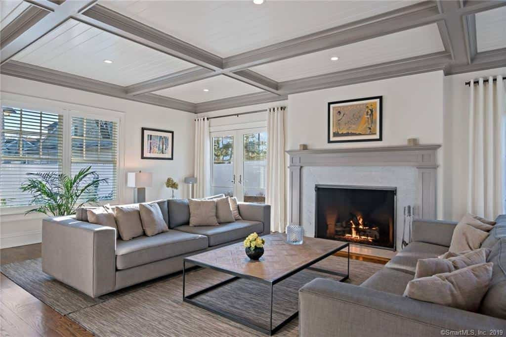 Large Living Room Design Ideas
 Very Nice White Connecticut House with Gambrel Roof